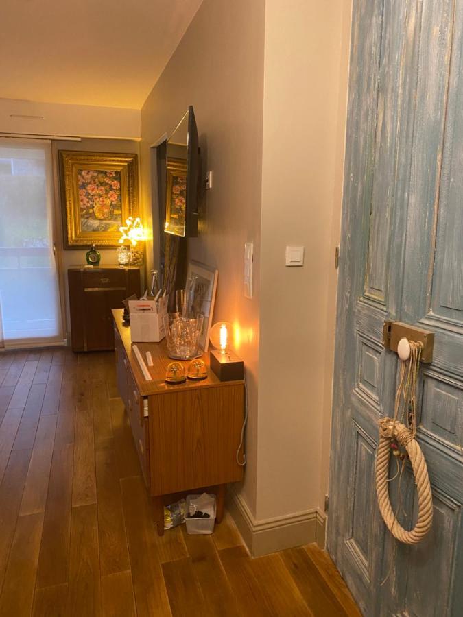 Appartement Monseigneur 반느 외부 사진