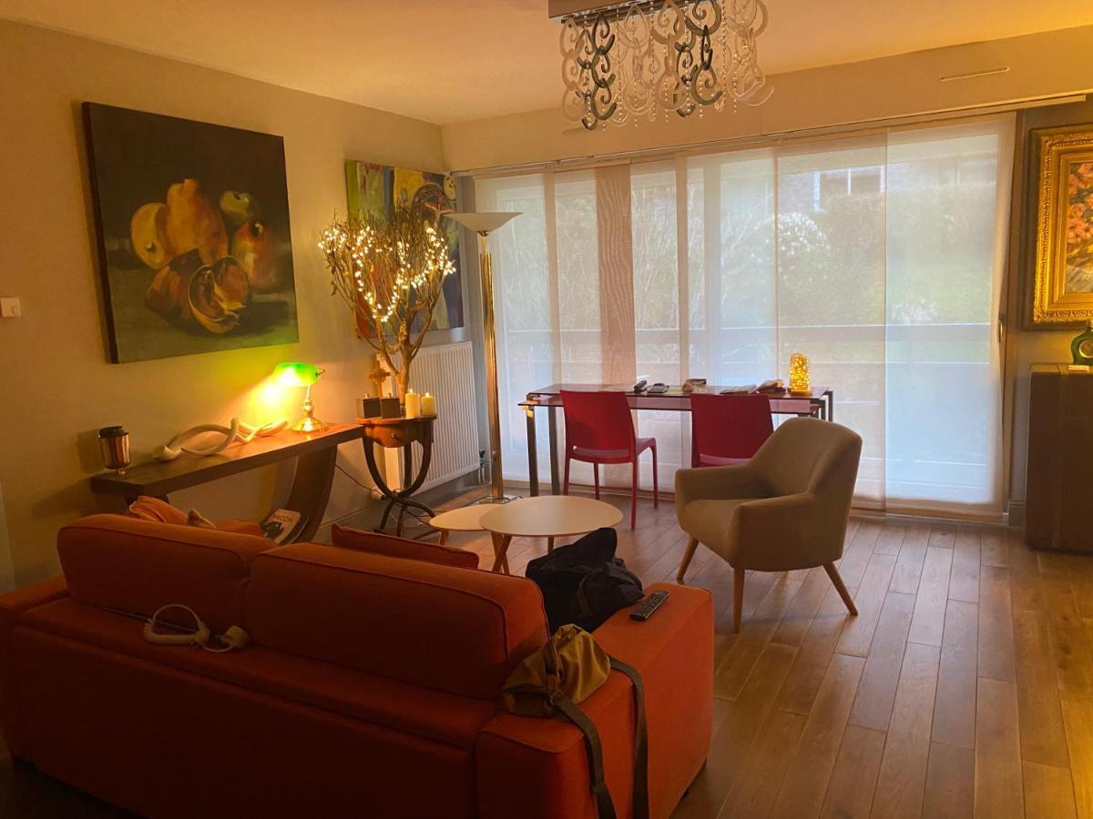 Appartement Monseigneur 반느 외부 사진